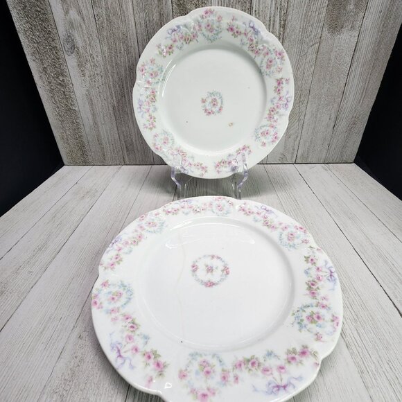 Vintage Bassett Limoges Dinner Plates Pink White Flower Austria 7.5 in Set Of 2 - Picture 1 of 9
